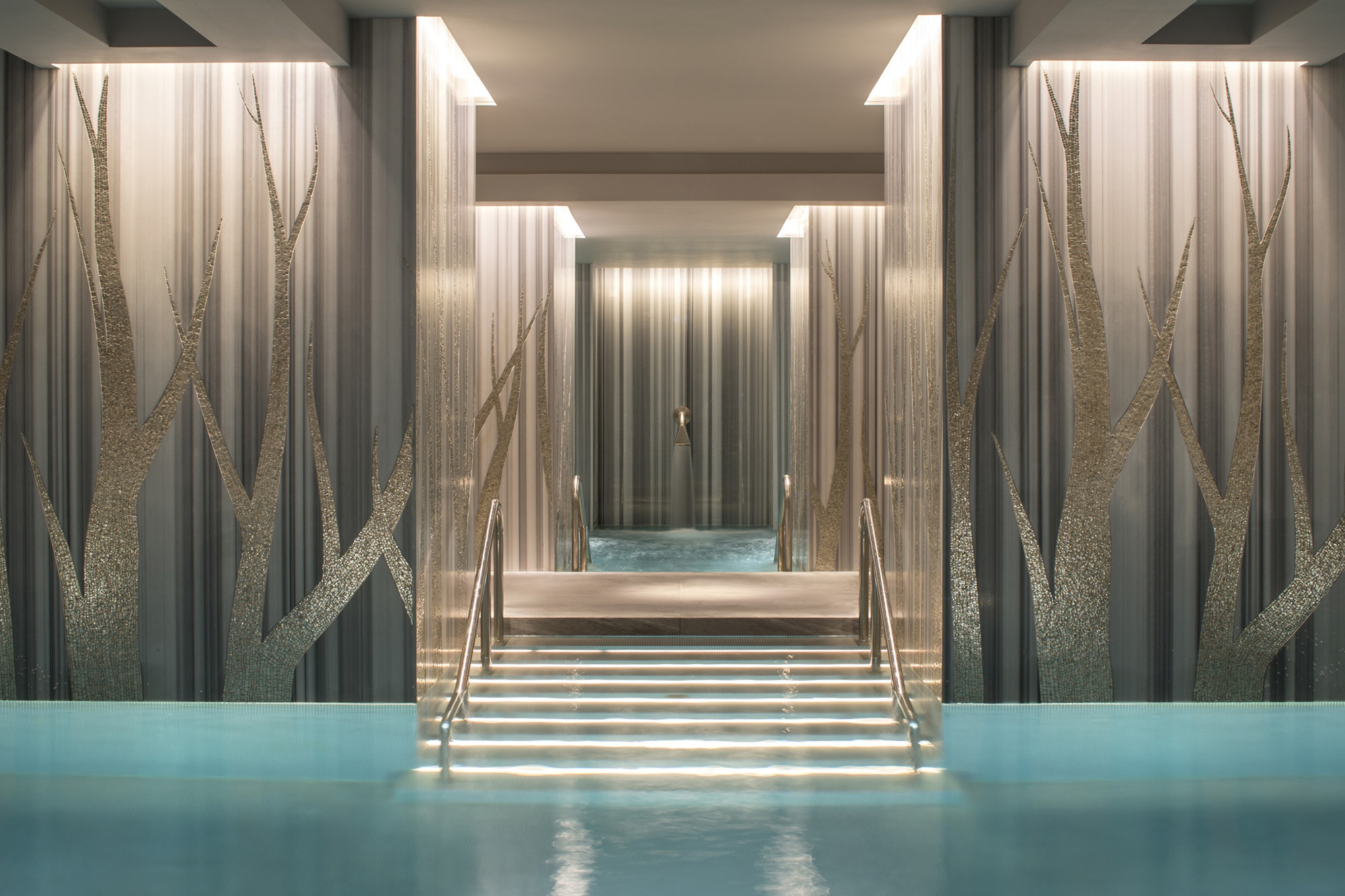 Inside Ten Trinity Square Private Club